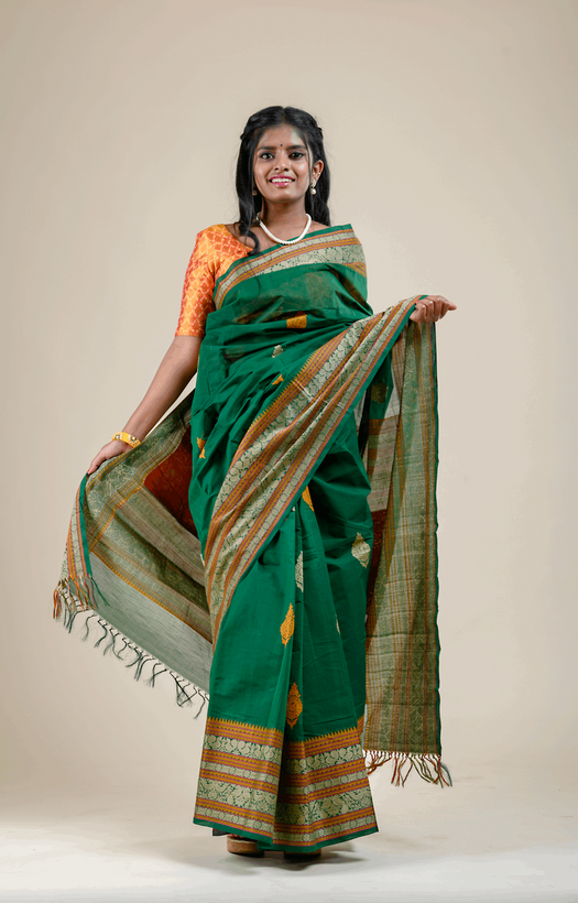 Annapakshi and Rudraksh Thread Weave Border Bottle Green Kanchipuram Rich Cotton Saree