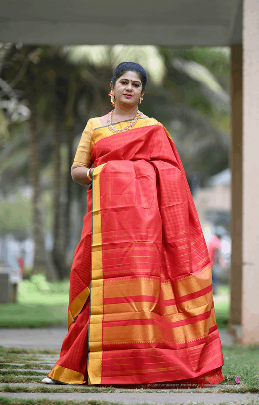 Bavanji Gold Zari Border Both Sides Red Kattam Kanchipuram Silk Saree